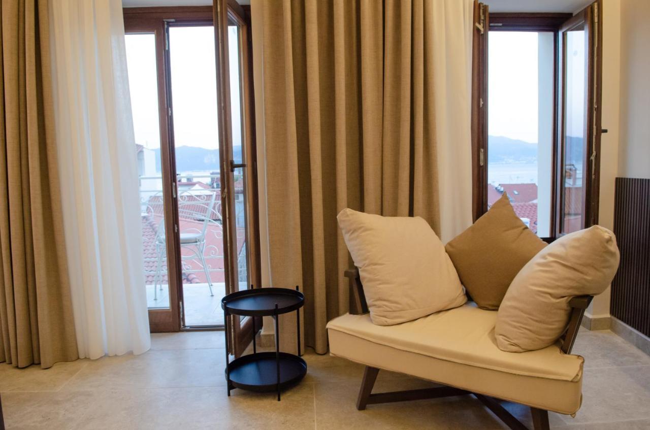 Leone Suites Nafpaktos Exterior photo