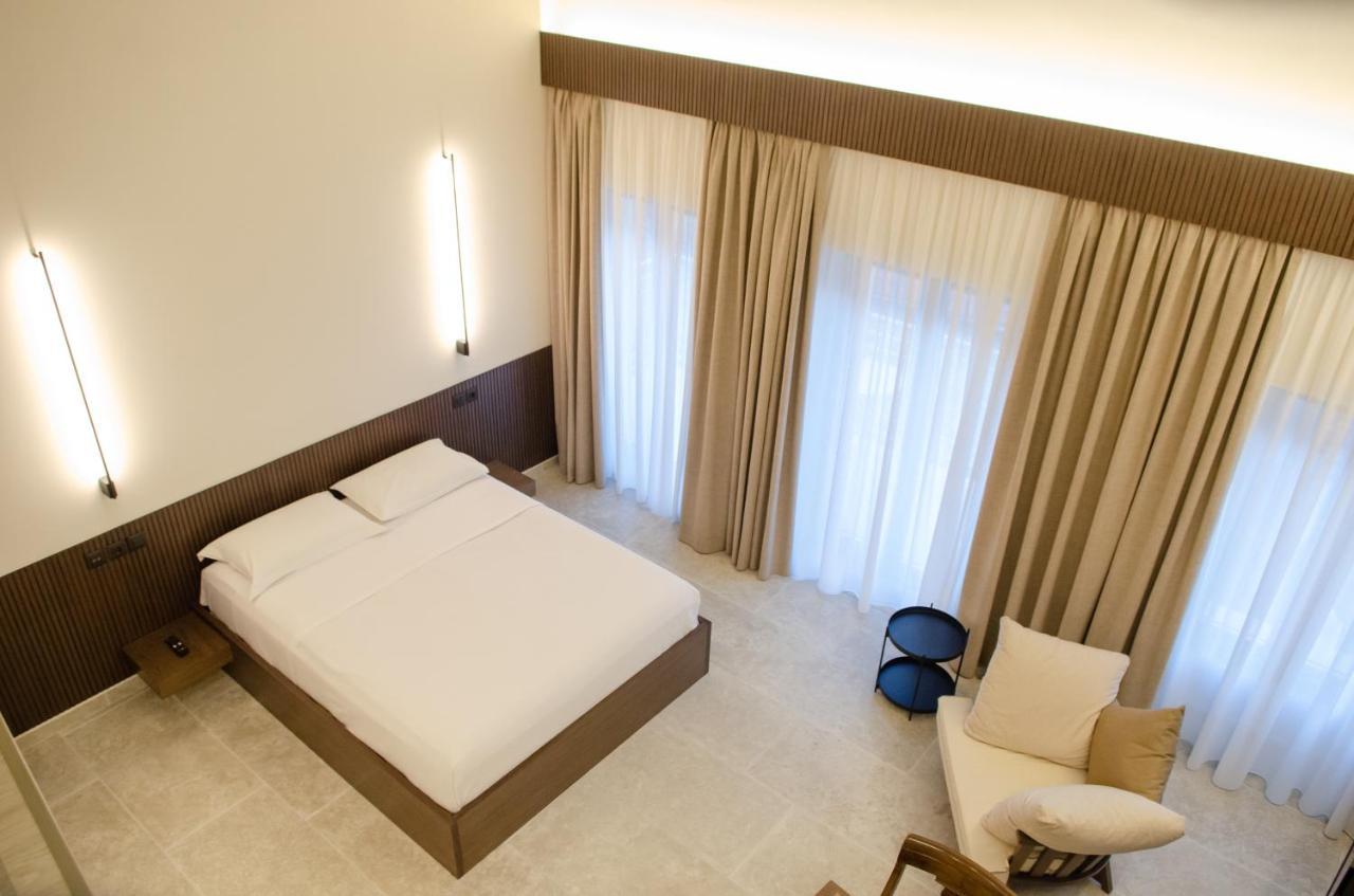 Leone Suites Nafpaktos Exterior photo